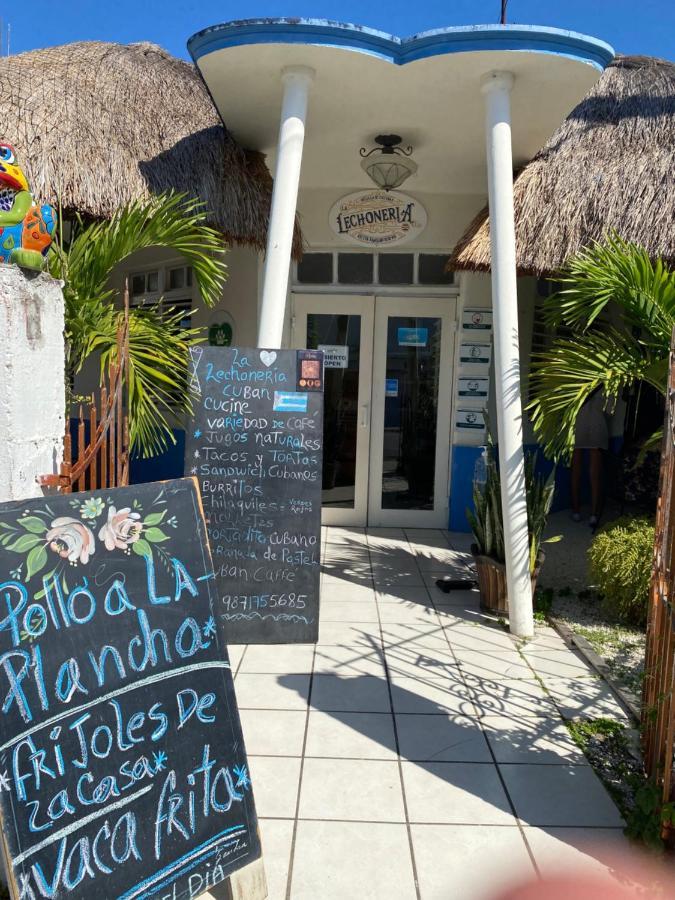 The Ah Bed & Breakfast Cozumel Bagian luar foto